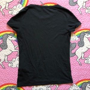 Levi's Tops - Levi’s Heart Graphic Tee Levi's Tops - Levi’s Heart Graphic Tee